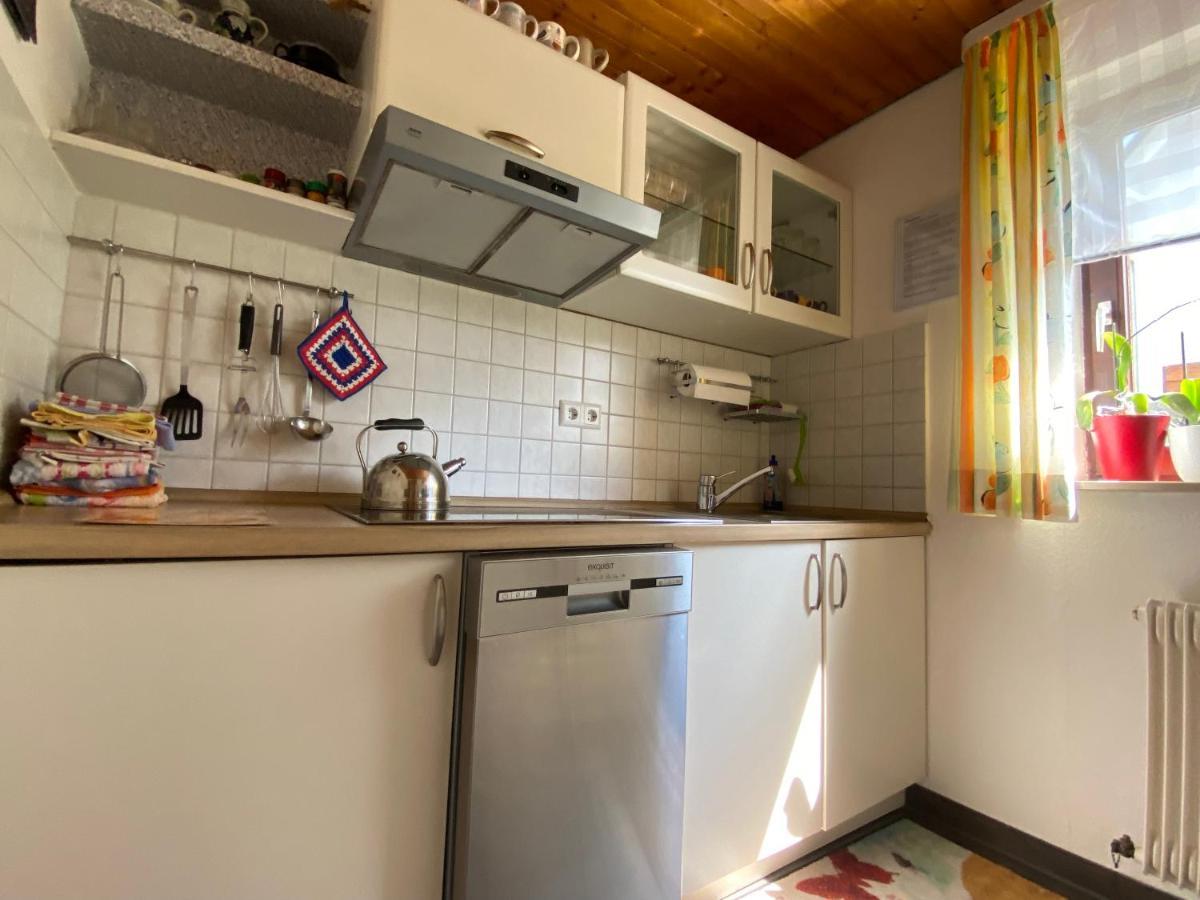 Апартаменты Haus Janssen-Wehrle Титизее-Нойштадт Экстерьер фото